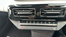 Renault 5 90kW Evolution Urban Range 40kWh 5dr Auto Electric Hatchback